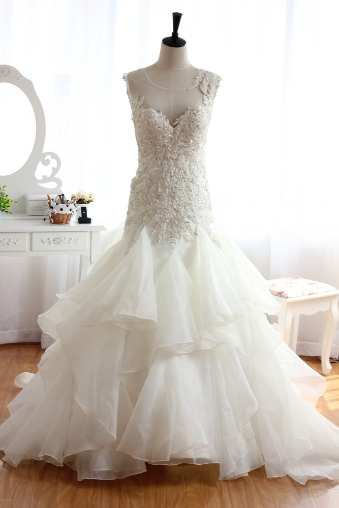 Romantic Backless Wedding Dresses You'll Fall In Love With