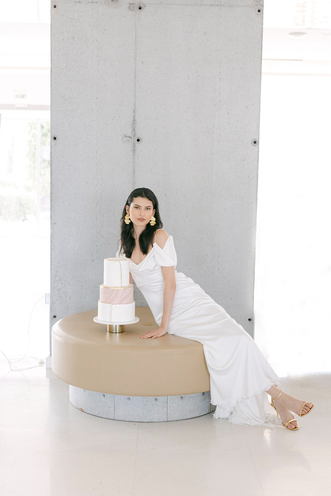 Modern Coastal Elopement In Greece