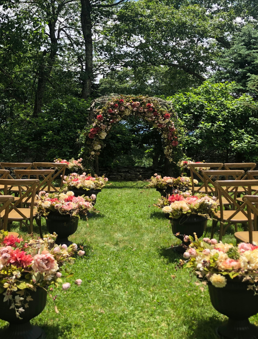 Top Things You’re Going To Wish You Did Early In Your Wedding Planning