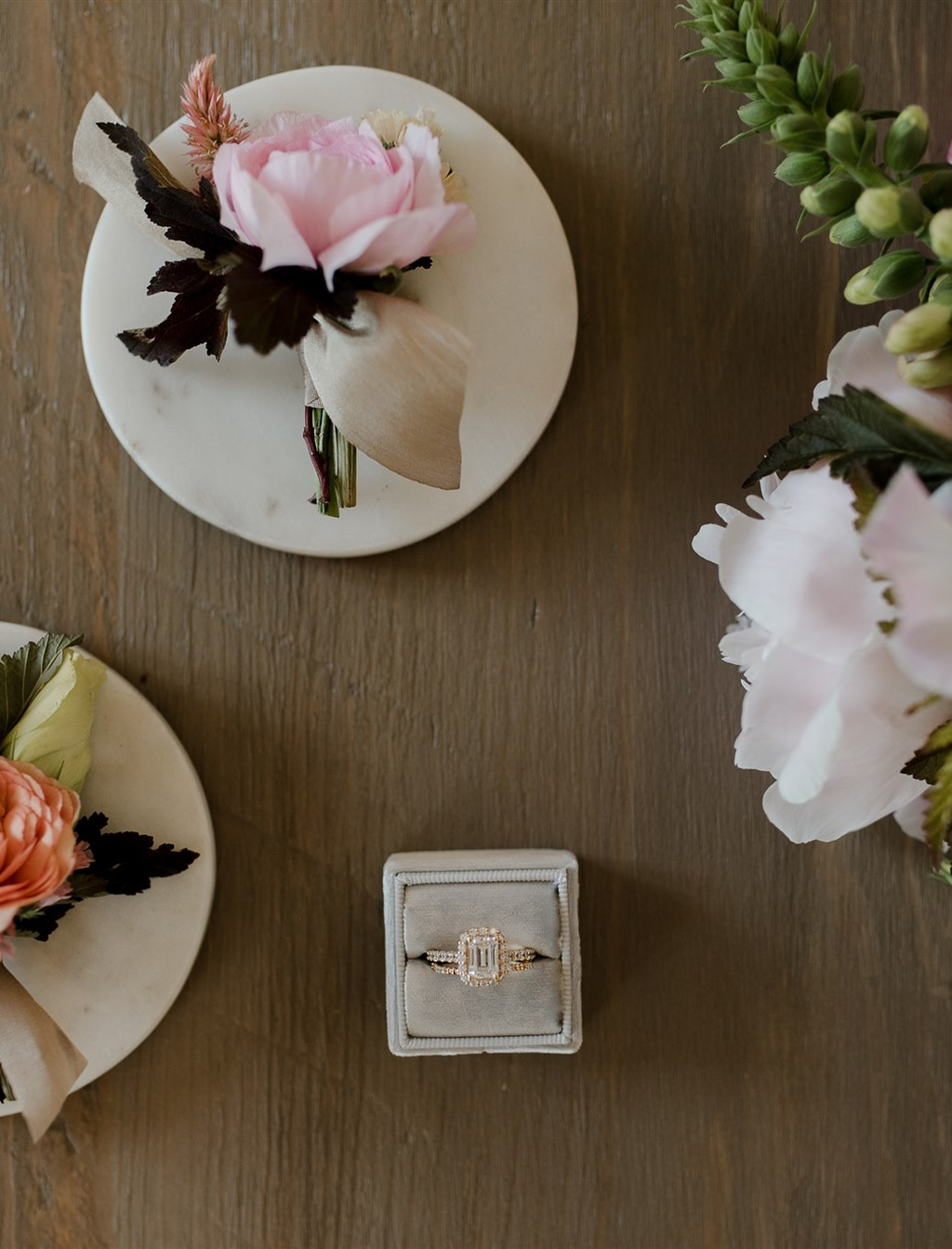 Earthy And Fresh Early Summer Barn Wedding