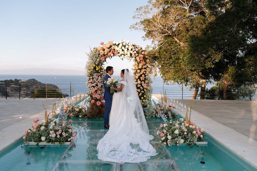 Dolce Vita Themed Weddings Sparkle In Taormina - From Brazil To Sicily A Destination Wedding Dream