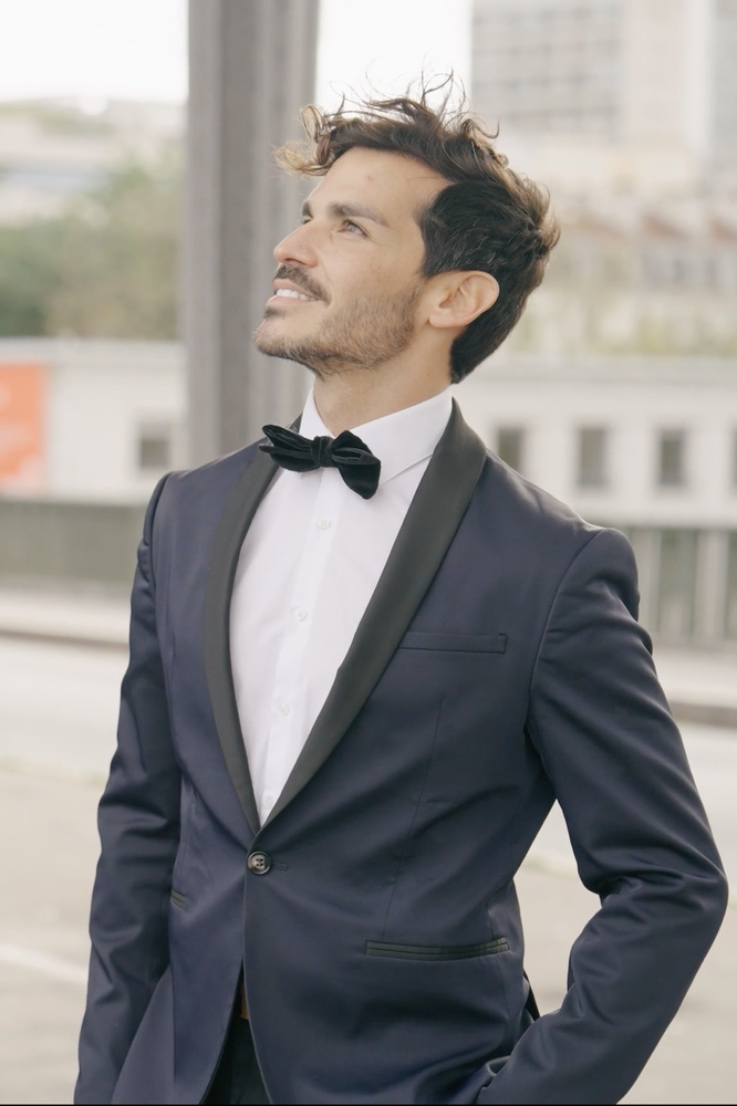 Choosing The Perfect Wedding Officiant In Paris For Your Romantic Celebration 2024-25