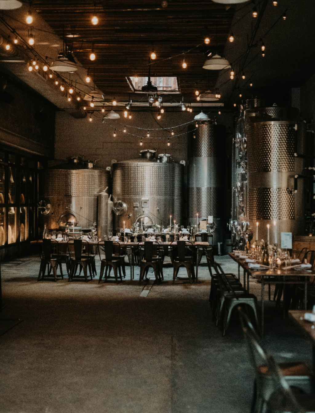 Jessica + Peter's Romantic, Glam Wedding At Brooklyn Winery