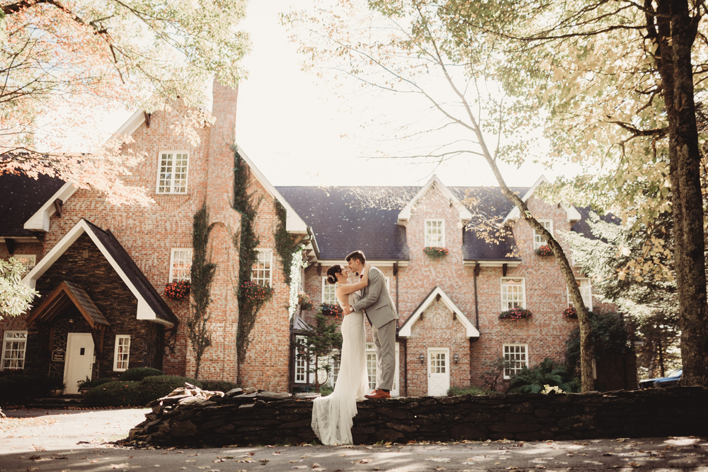 How To Choose Wedding Details That Support Your Overall Vision