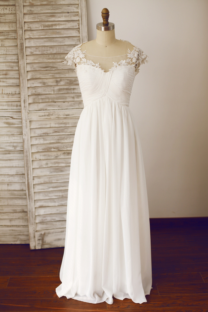 10 Stunning Sweetheart Neckline Wedding Dresses You'll Love