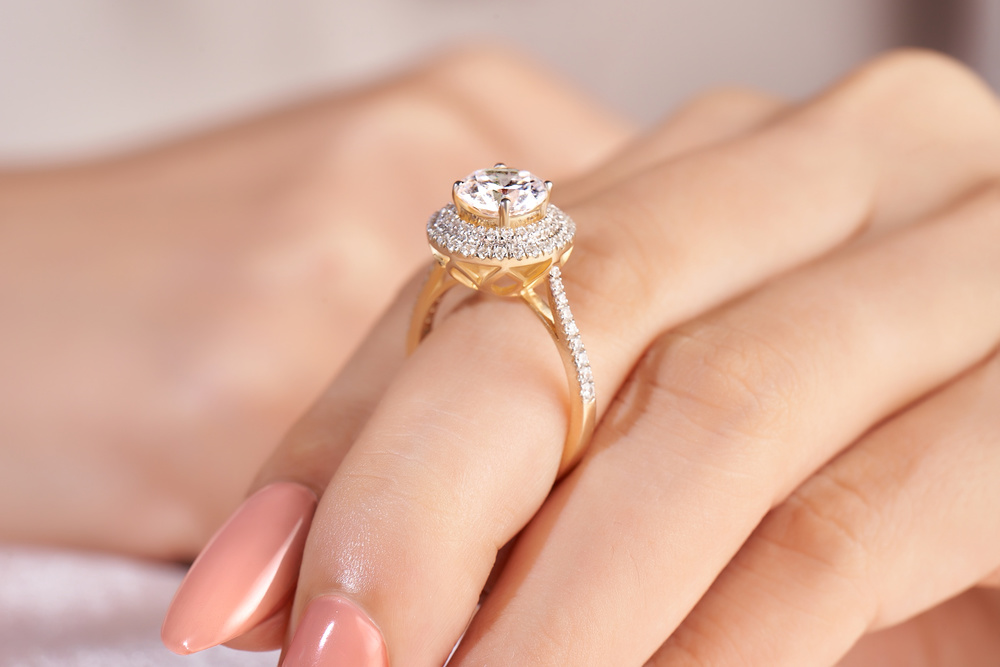 White Gold & Yellow Gold Engagement Rings