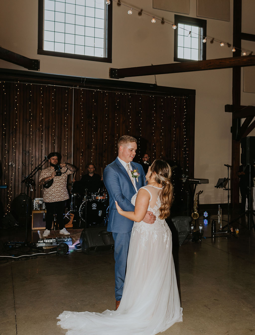 A Colorful Kentucky Farm Wedding