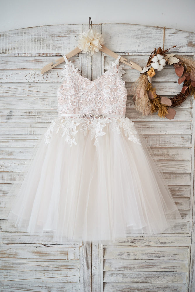 Adorable Peach Flower Girl Dresses For Rustic Summer Wedding