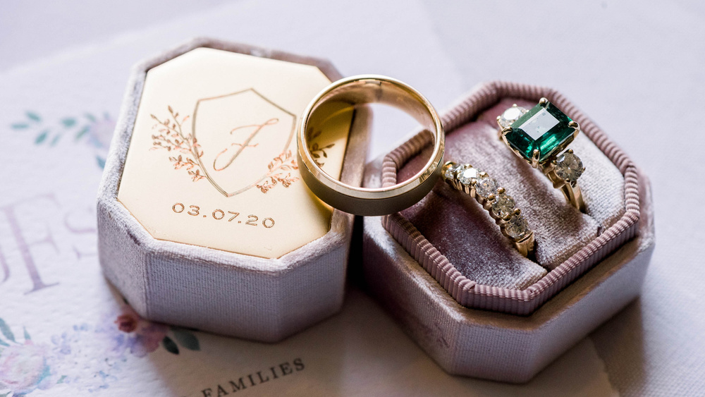 Intimate Courtyard Wedding In New Orleans