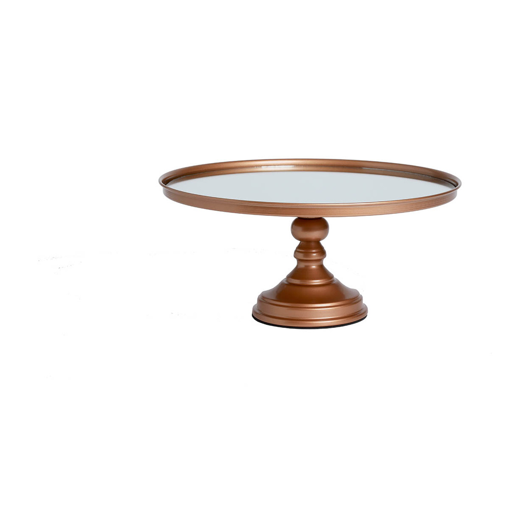 Simple & Elegant Gold Wedding Style