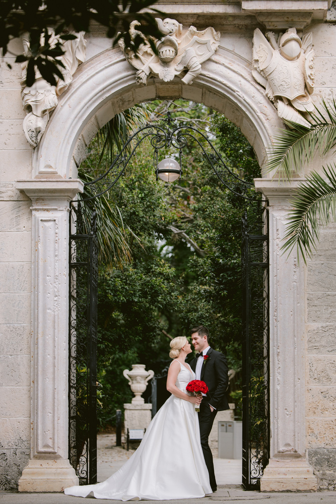 Beautiful Vizcaya Gardens Wedding
