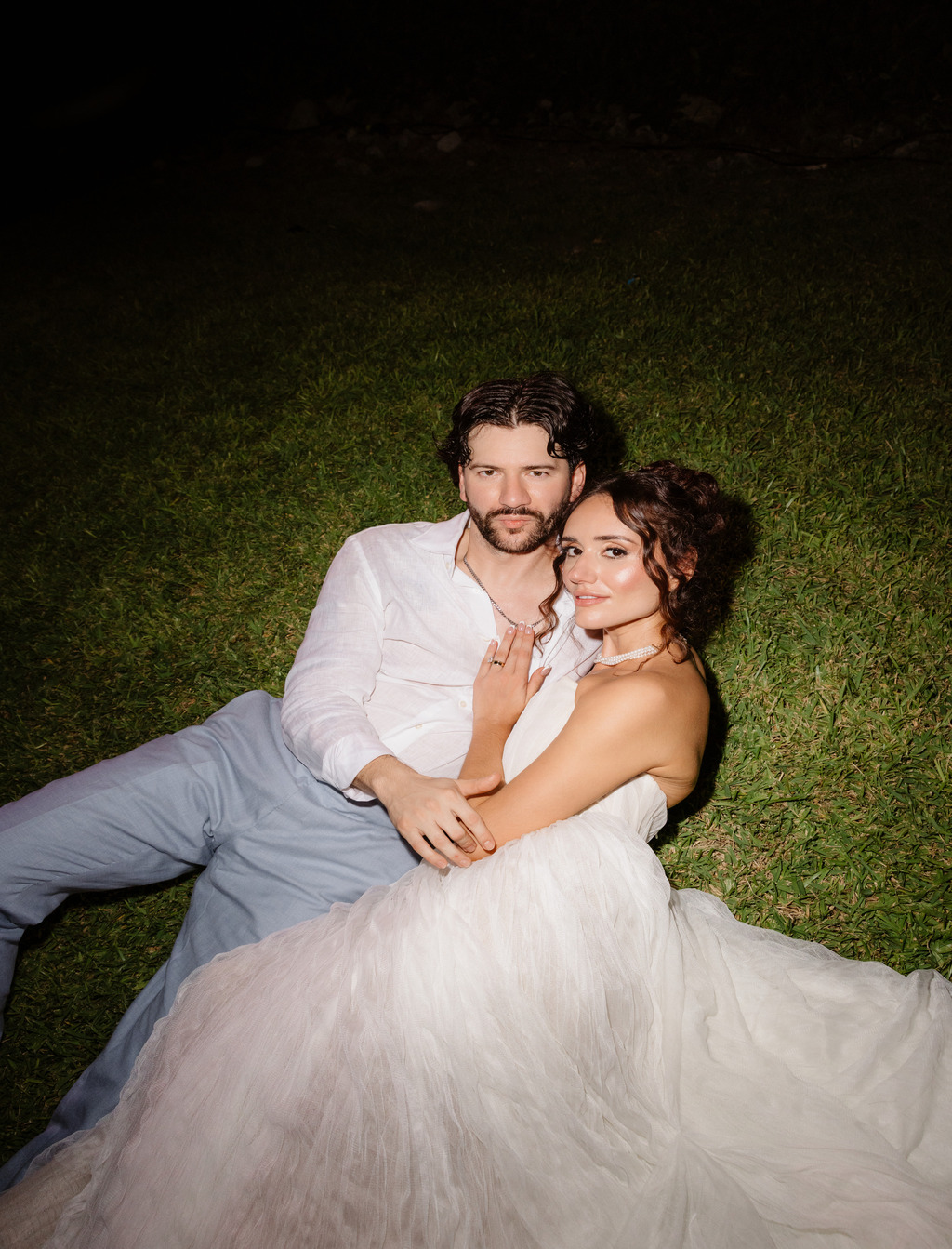 Conrad Tulum Glamour: Serpentine Tables, Poolside Views, And Elizabeth & Duncan’s Dream Day