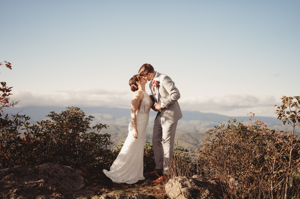 How To Choose Wedding Details That Support Your Overall Vision