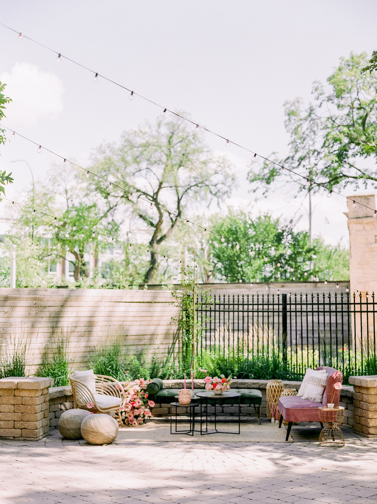 Mod Summer Wedding Inspiration At Bonnycastle Garden