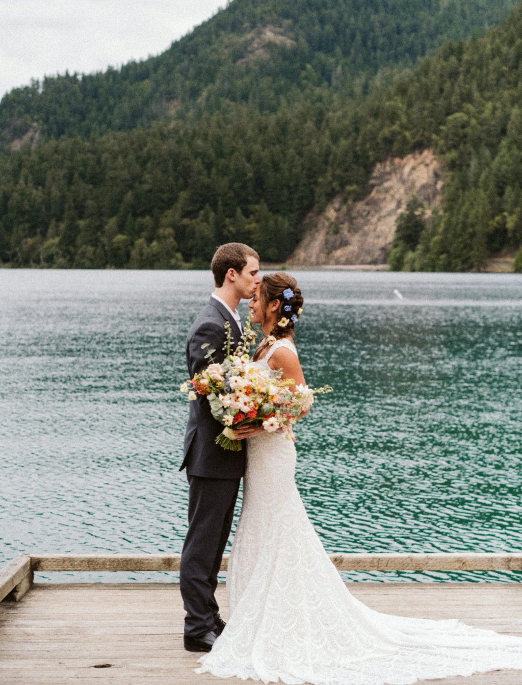 How To Find And Love Your Bridal Style!