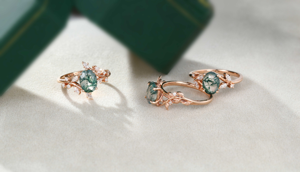 Shop For Your Engagement Ring At Oveela Without The Hassle!