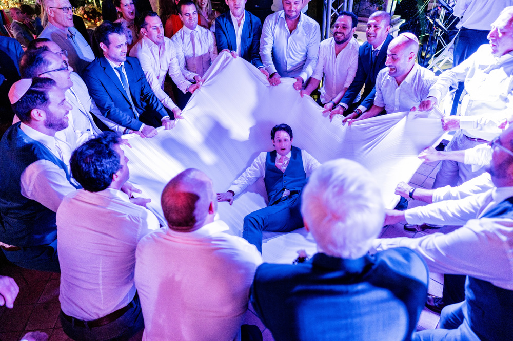 Traditional Jewish Wedding In Taormina, Sicily