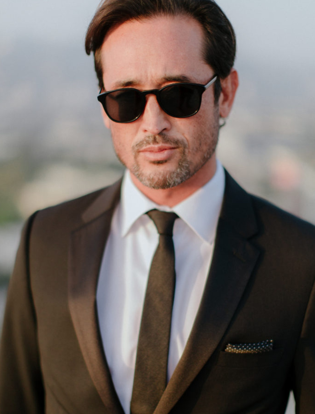 How To Elope In La: With A Beautiful Cake + An Amazing View