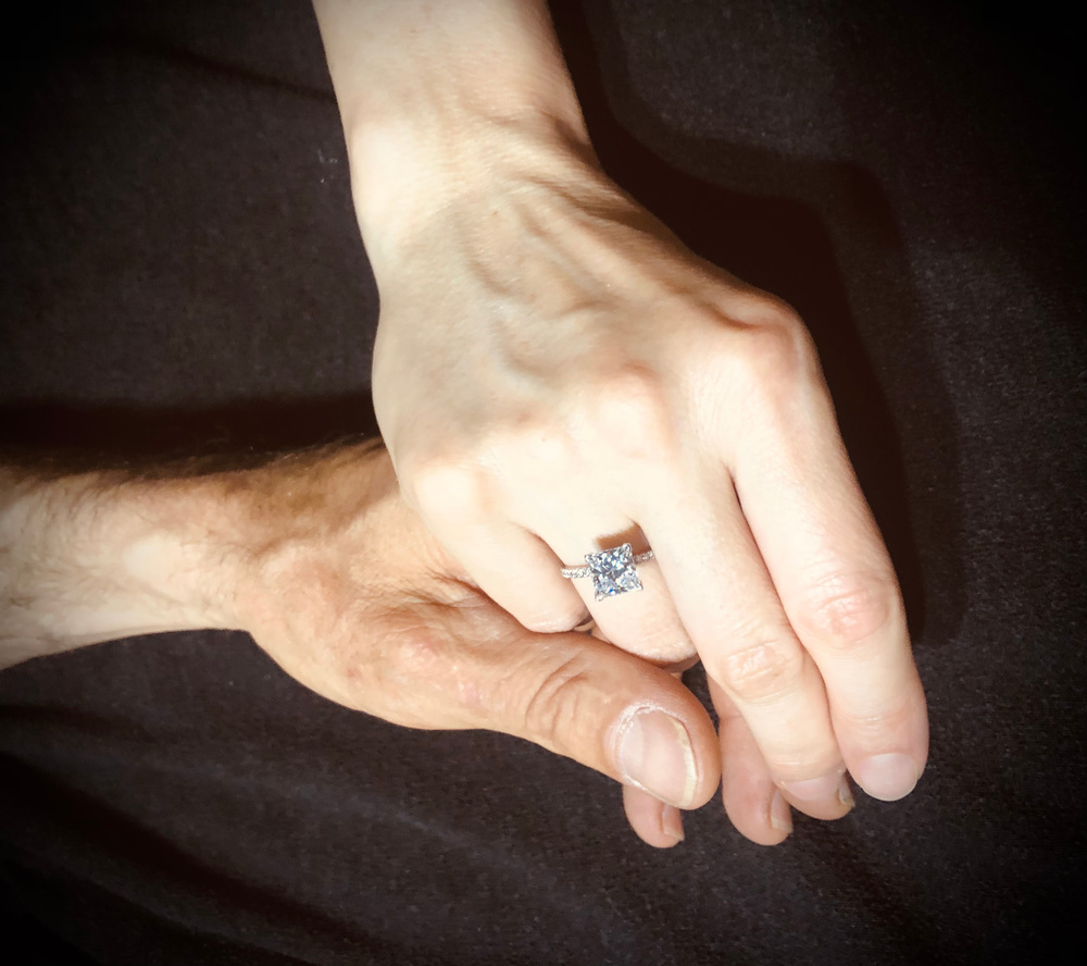 Side Stone Engagement Rings