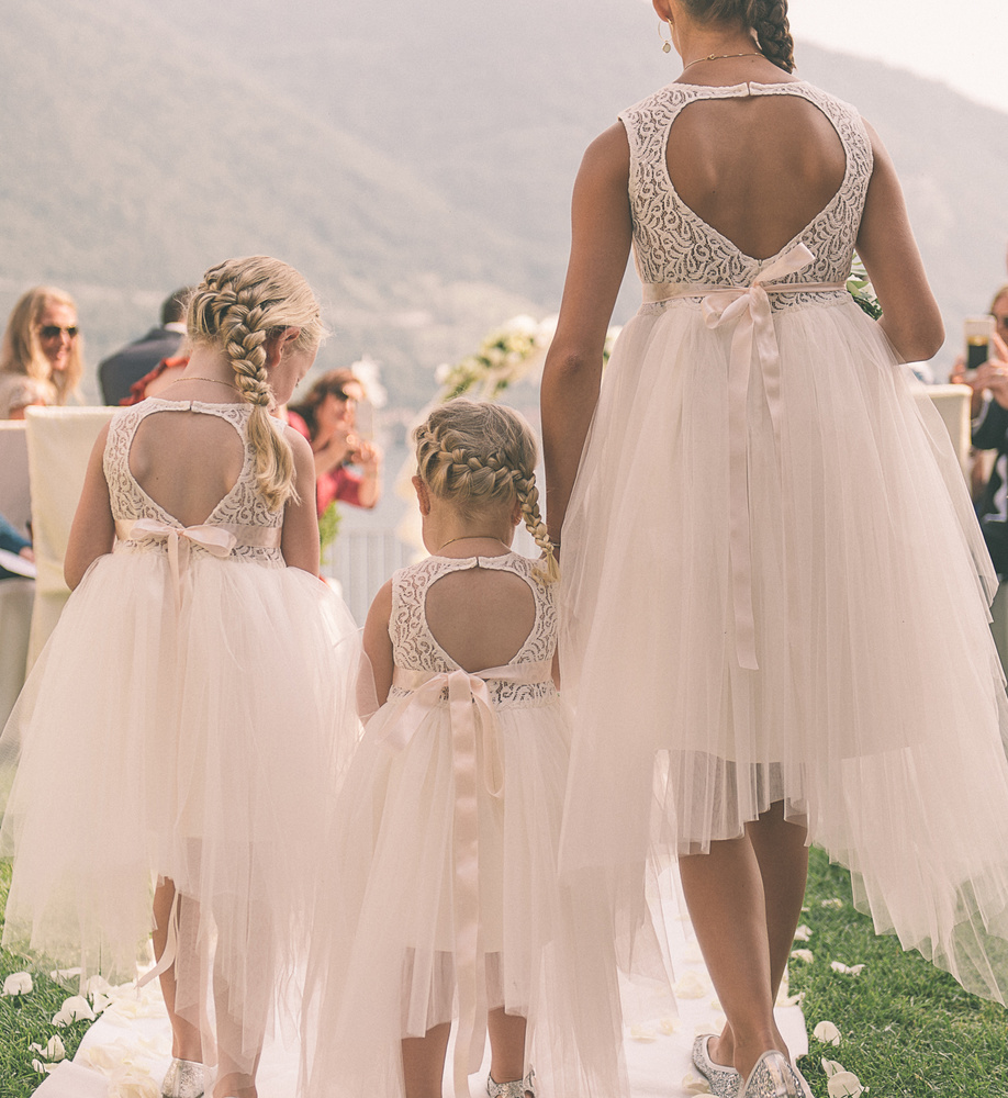 Three Best Flower Girl Styles Ideas