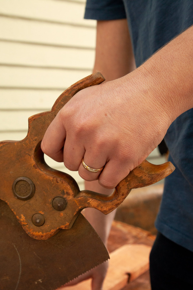 Complete Guide To Mens Wedding Bands