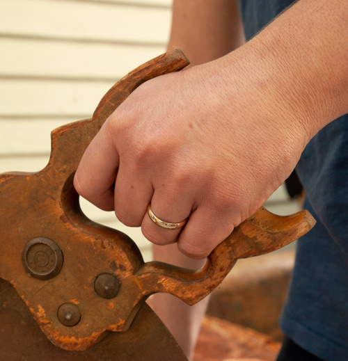 Complete Guide To Mens Wedding Bands