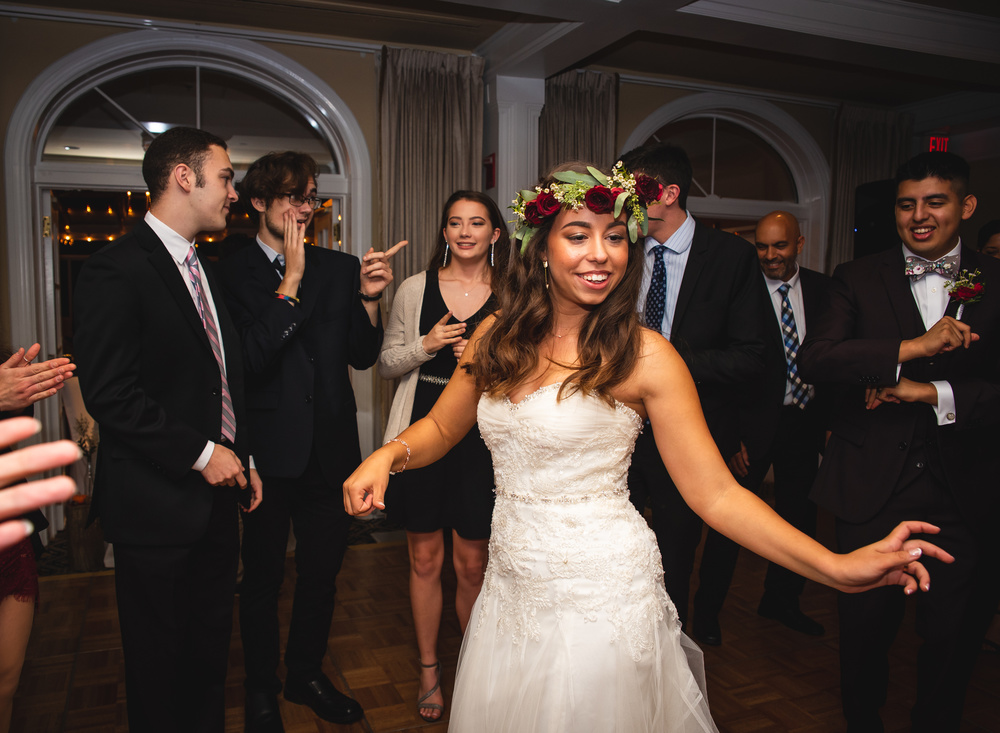 Avon Old Farms Hotel Wedding