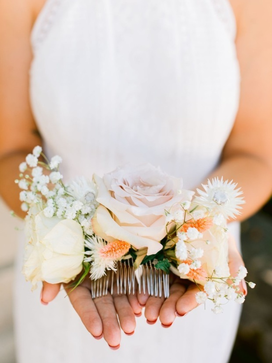 Hair Combs | Hair Combs for Women Accessories Metal Bridal Hair Comb . Add fresh florals morning of your wedding and you have a perfect hair piece for your day