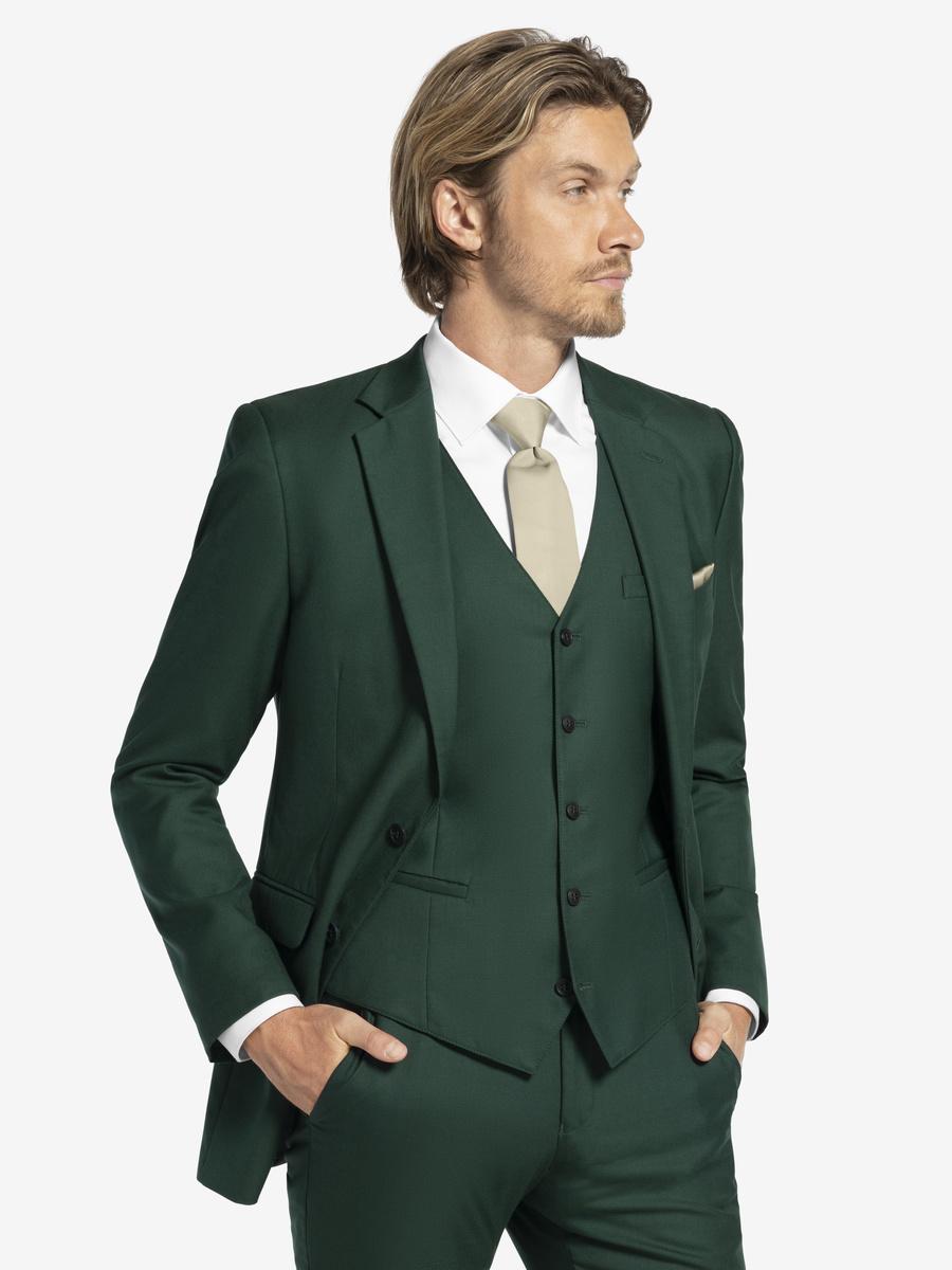 Hunter Green Suit | 100% Super 130's Merino Wool
Notch Lapel Jacket
Matching Vest Available
Flat Front Pants with Hidden Flex-Fit Waistband
Modern and Slim Fits Available
Available in Mens’ Sizes Only